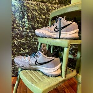 Nike Kyrie 4 Low Grey Fog Sapphire